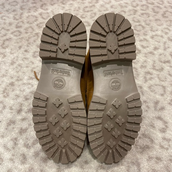 Brand New, Never Worn Timberland Boots - Picture 4 of 7
